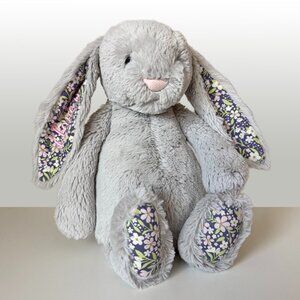 Blossom Silver Bunny 'Bloom', Medium